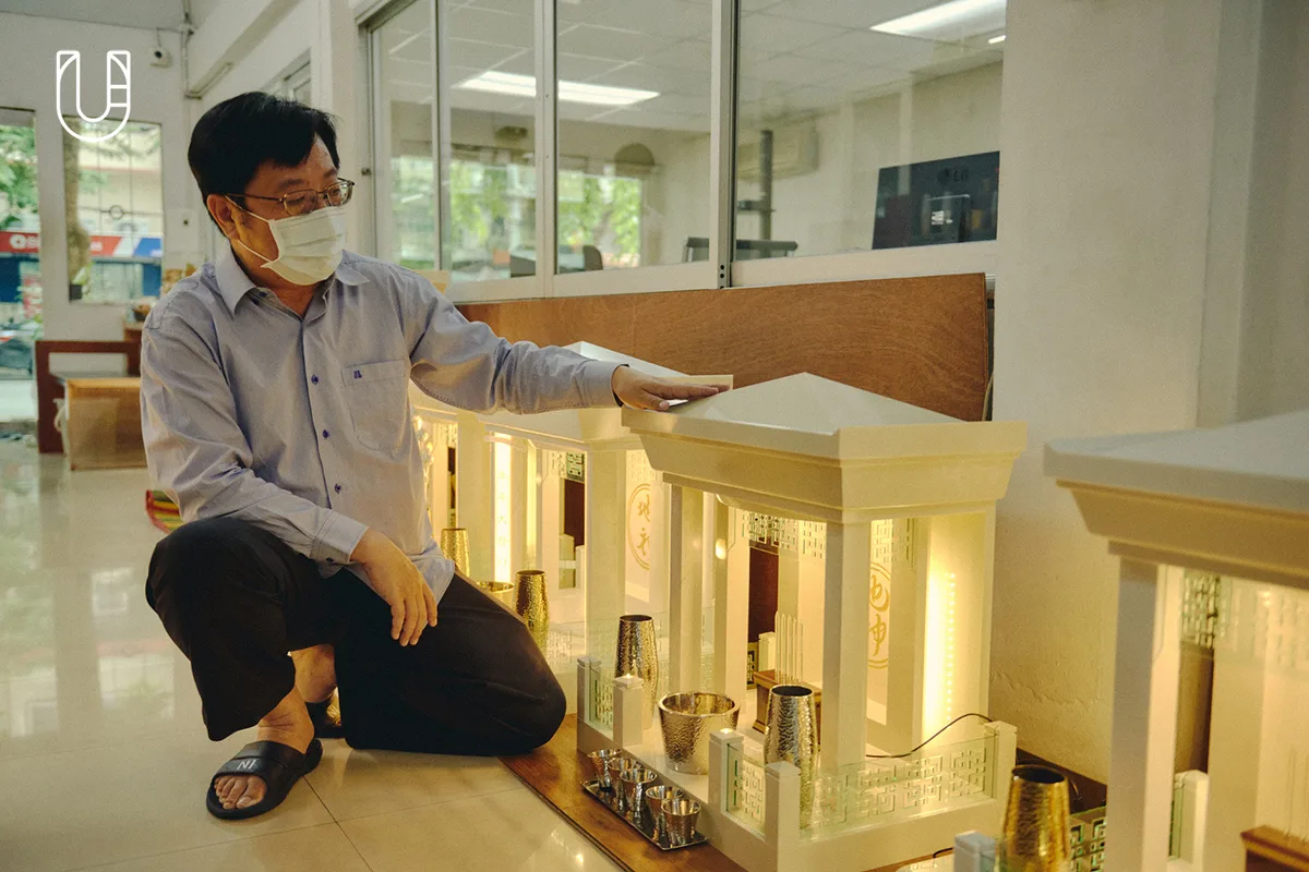 ตี่จู้เอี๊ยะหินอ่อน ตั้งในห้องโมเดิร์น ถ่ายโดย Urban Creature