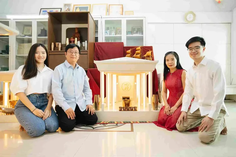ศาลเจ้าที่จีน หินอ่อน Modern Luxury ขนาด 42 นิ้ว มุมมองด้านข้าง โดย Aviva Spirit