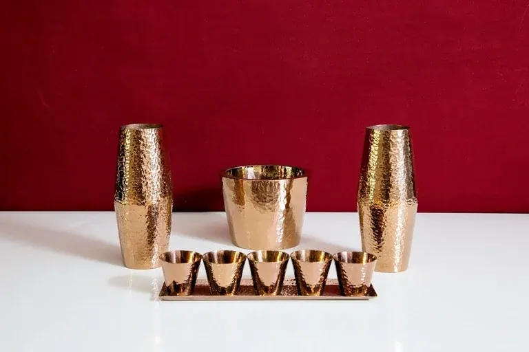 ชุดเครื่องไหว้ พร้อมกระถางธูป Stainless หินอ่อน Modern Luxury โดย Aviva Spirit
